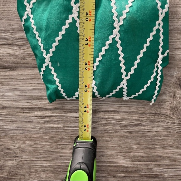 Vintage 70s 80s Christmas Tree Quilted Wall Hanging Holiday Decor - Picture 4 of 8